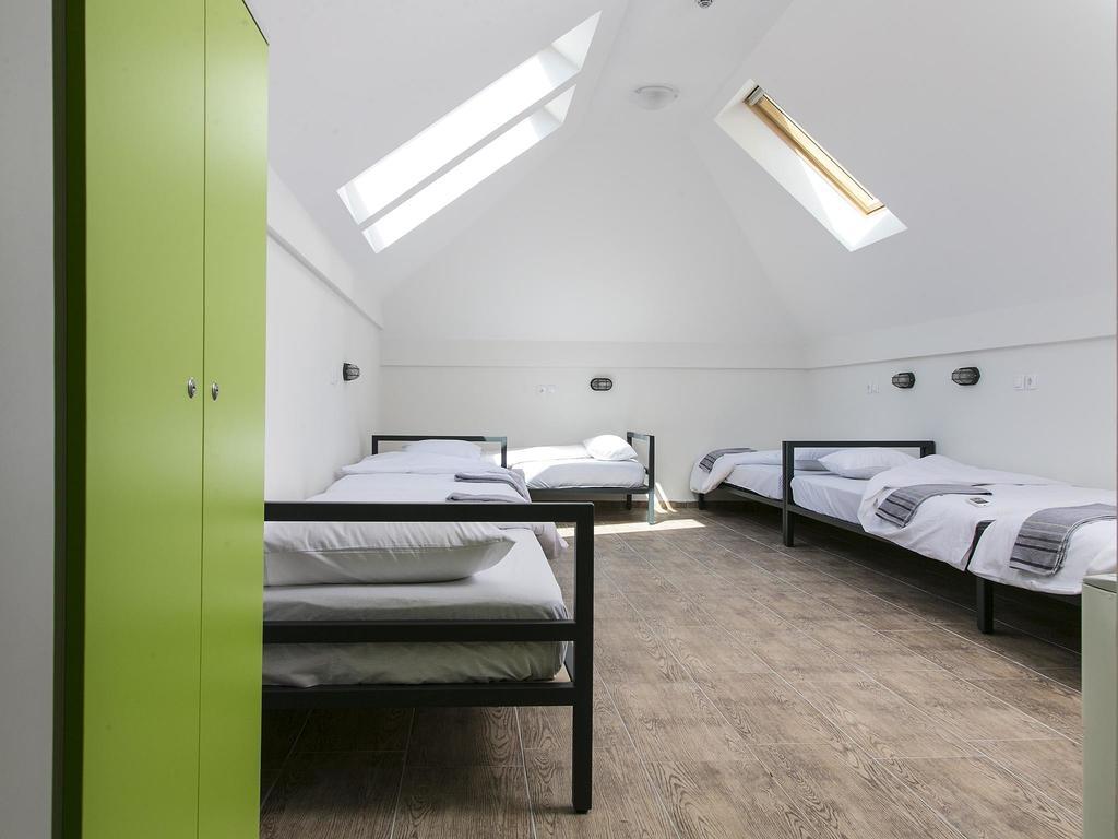 Varad Inn Novi Sad Room photo